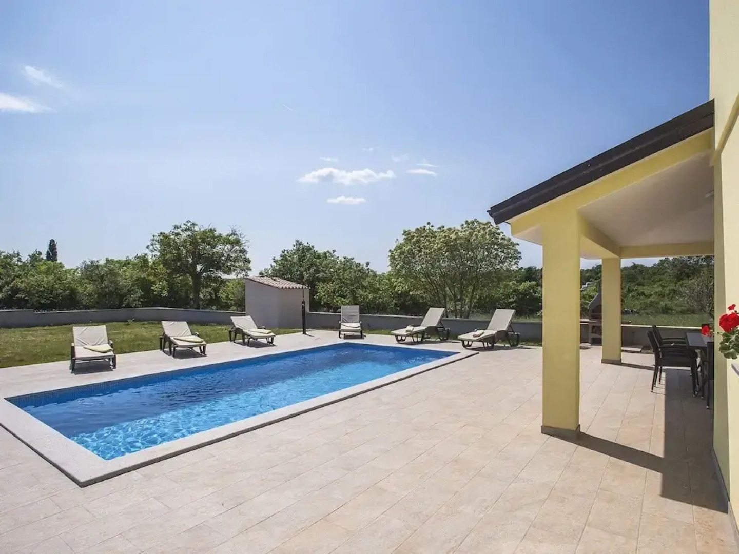 Villa in Marcana With Pool and Adriatic Views