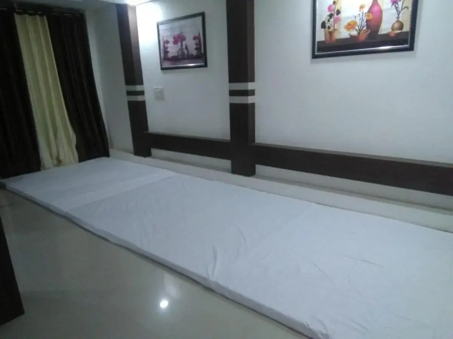 Vinayak Palace Hoshangabad