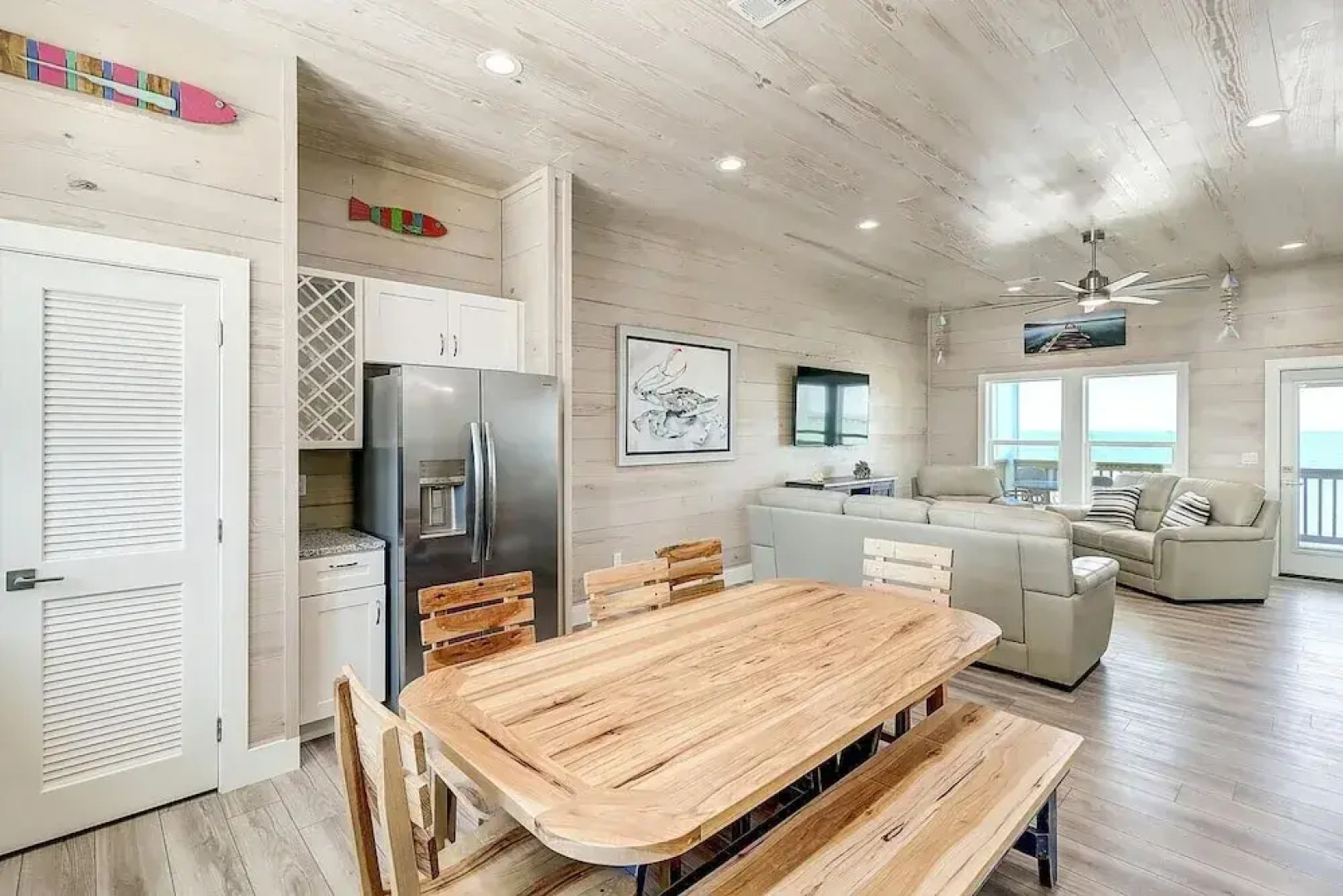 Seven Palms 3 Bedroom Home by RedAwning