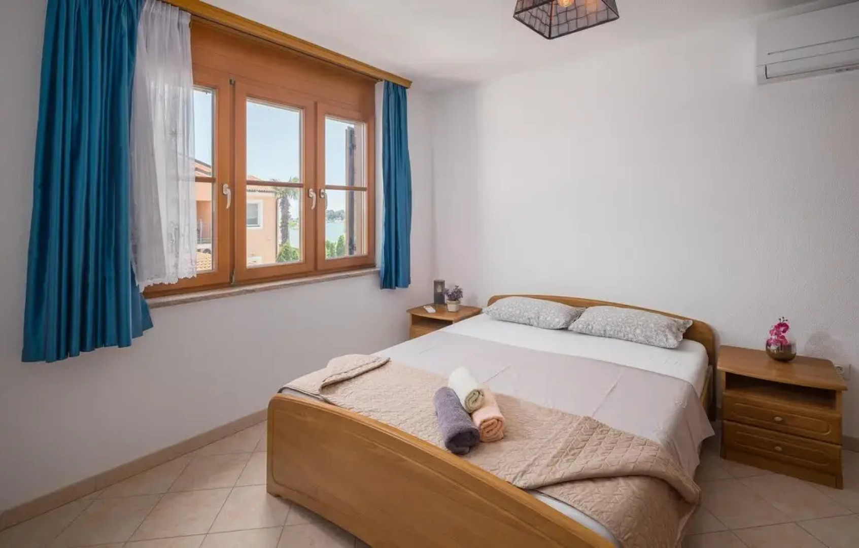 Amazing Home in Medulin with Outdoor Swimming Pool, Hot Tub & WiFi