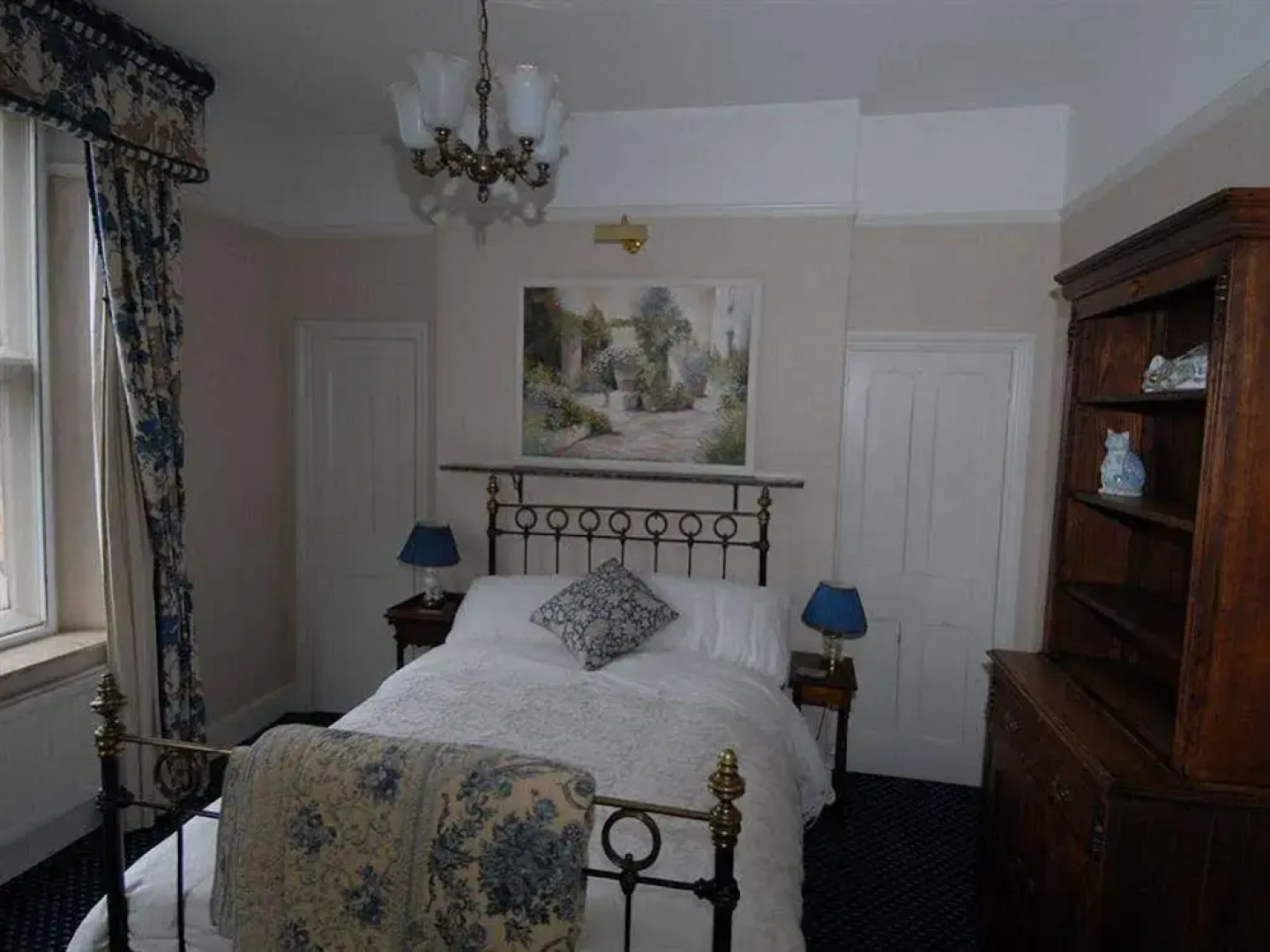 The Old Court - Guest house