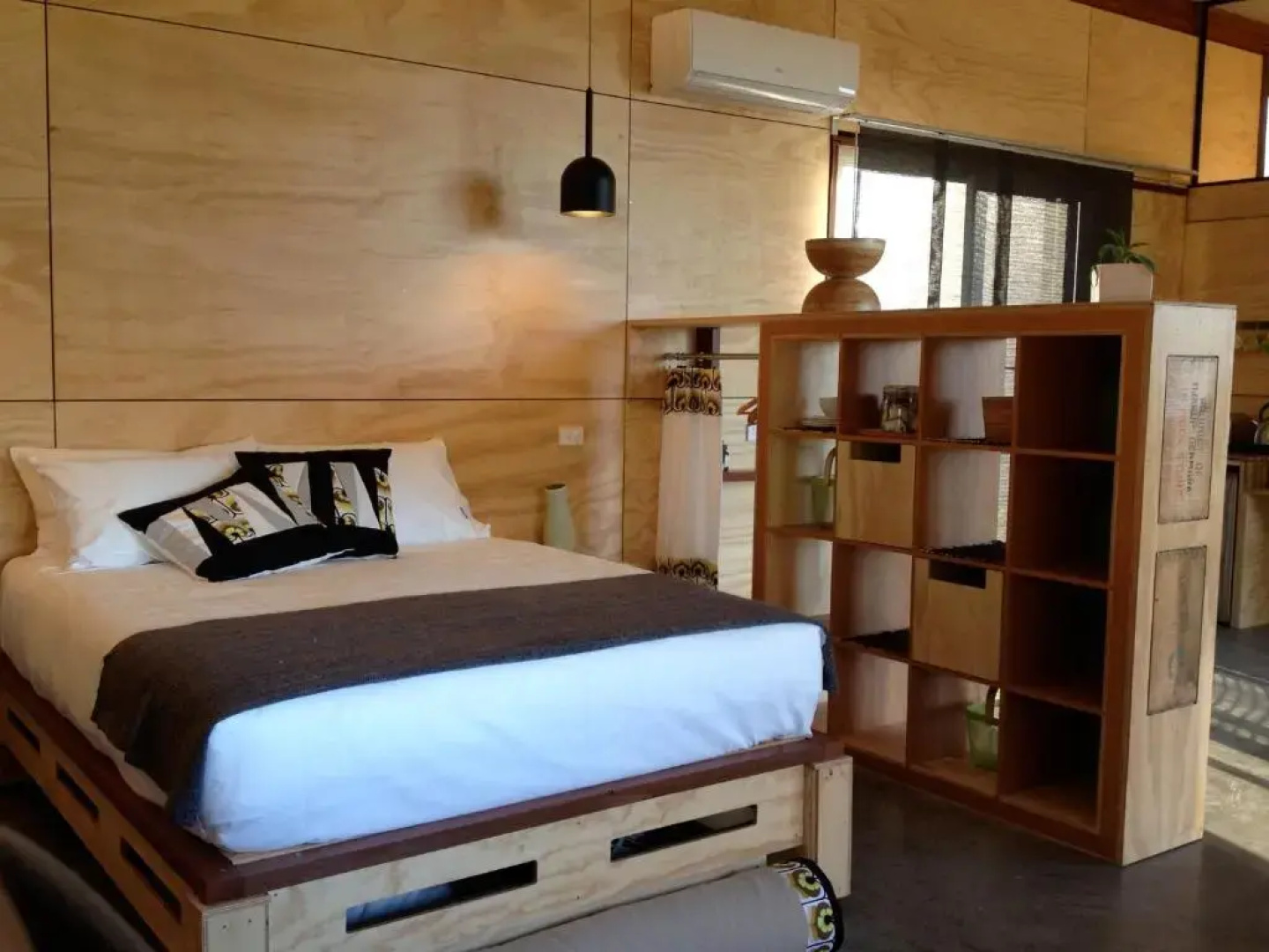 Bed + Bauhaus