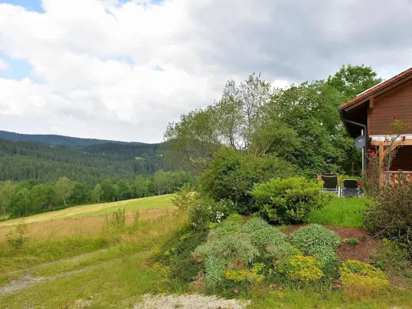 Comfort Apartment With Balcony in the Beautiful Bavarian Forest