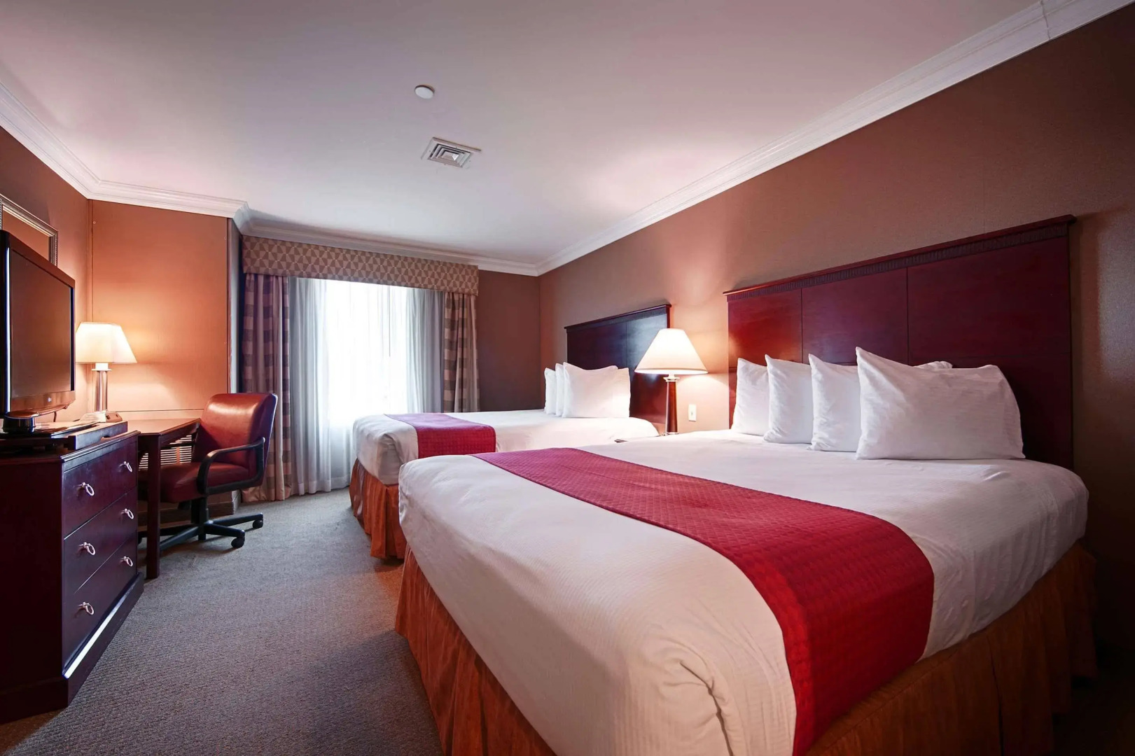 Spark by Hilton Rahway