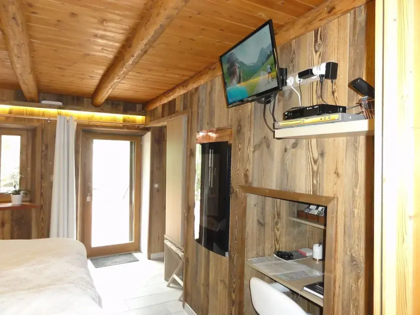 Chambres Dhôtes La Bessonnerie