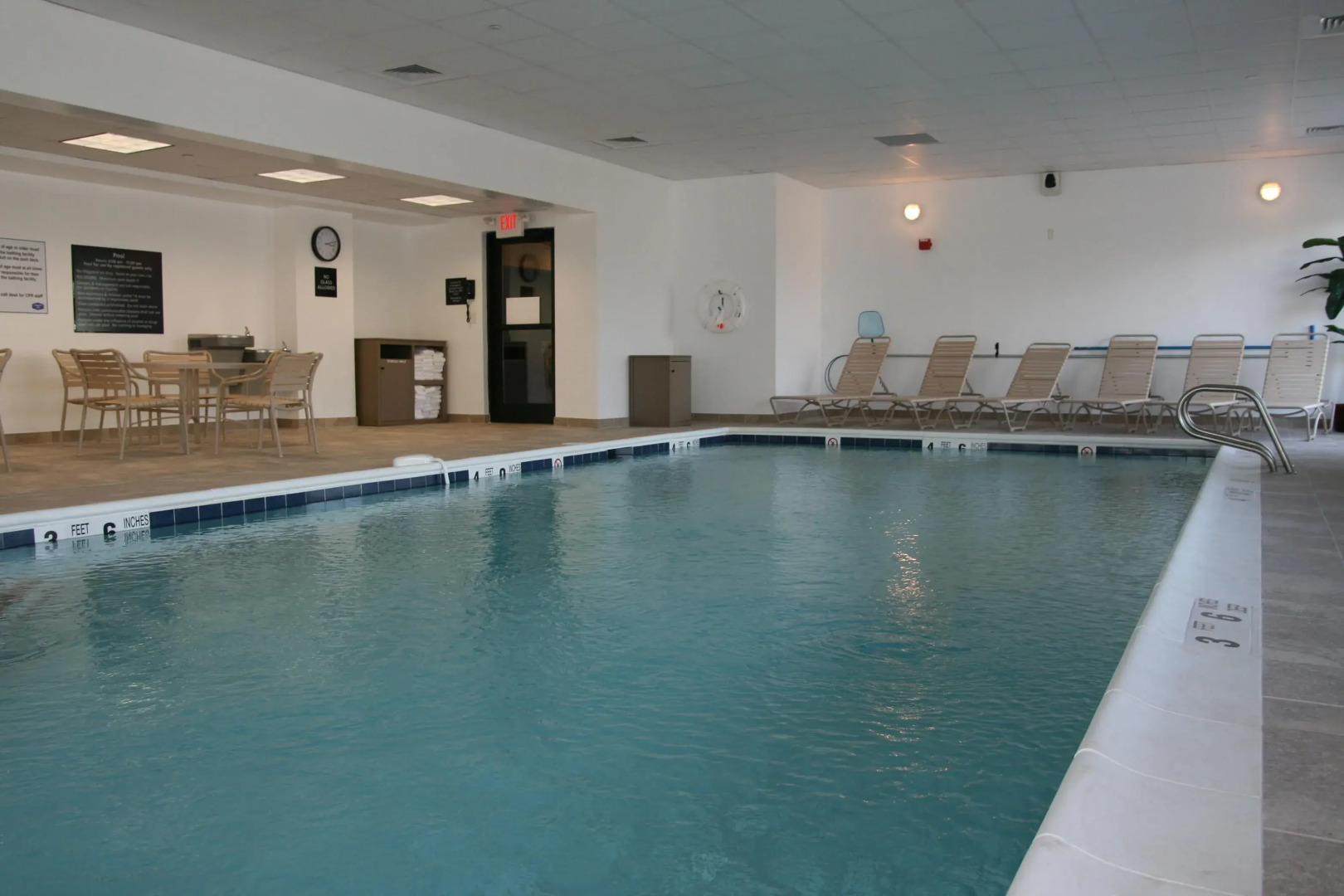 Hampton Inn Long Island / Commack