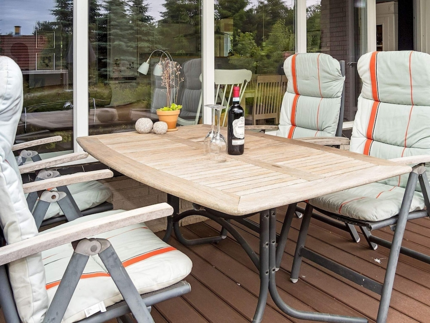 6 Person Holiday Home in Spottrup