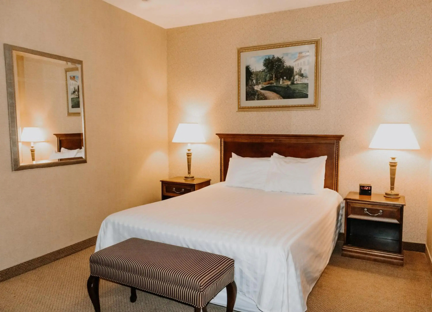 Carriage House Country Club