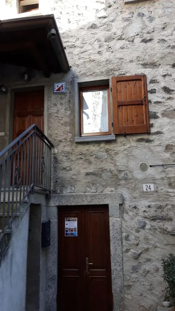 The Turr de Mezz Nesso-apartment With Lake View Room - Relaxing and Tranquil