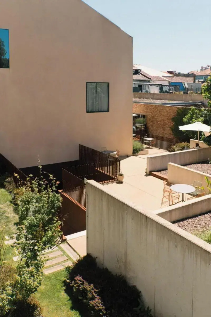 M.Ou.Co Hotel - Stay, Listen & Play