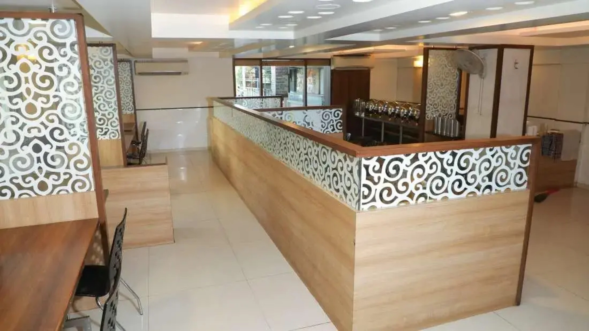 Hotel Sai Grand Castle Inn