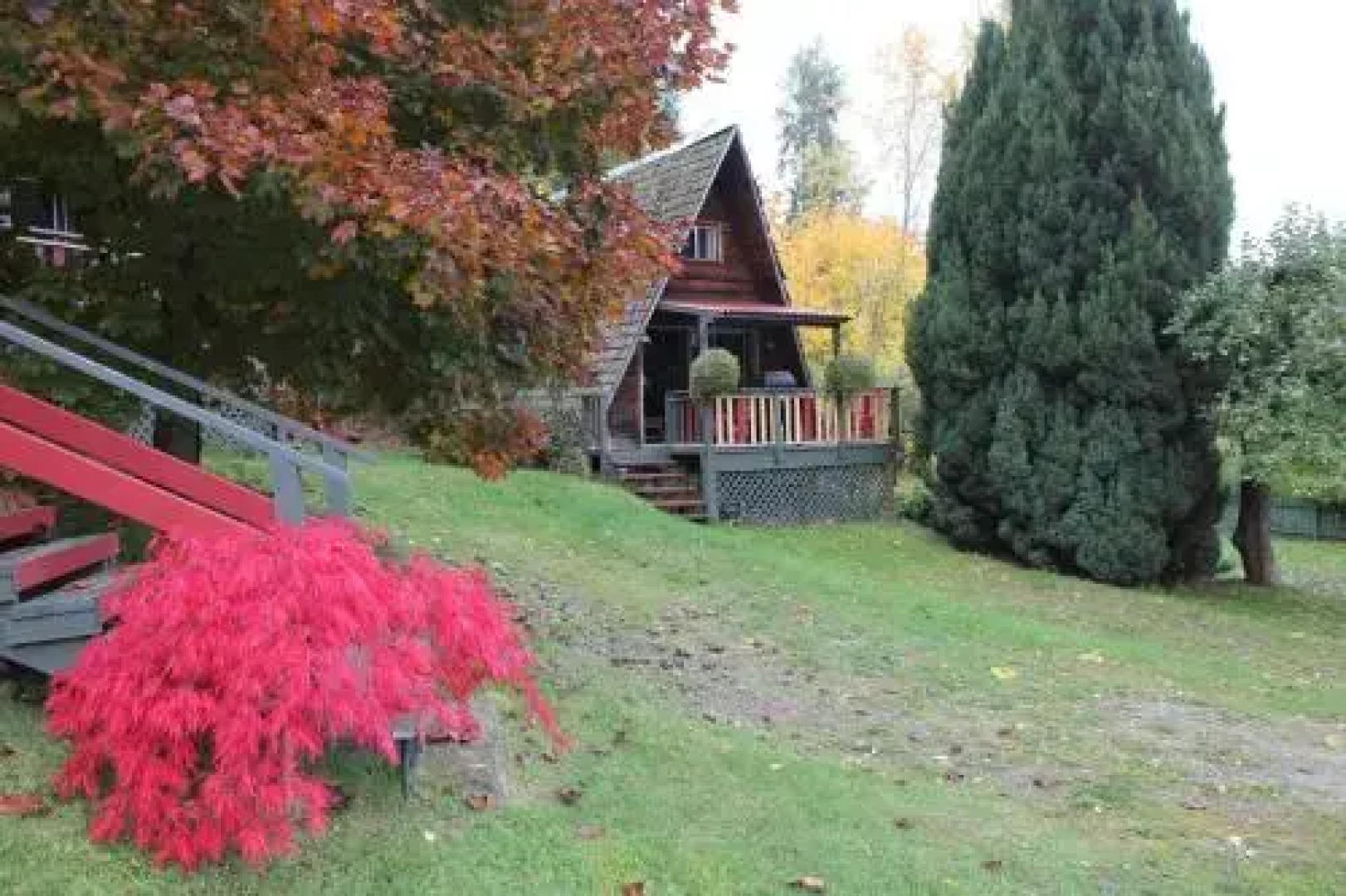 Sunny Bluffs Chalets