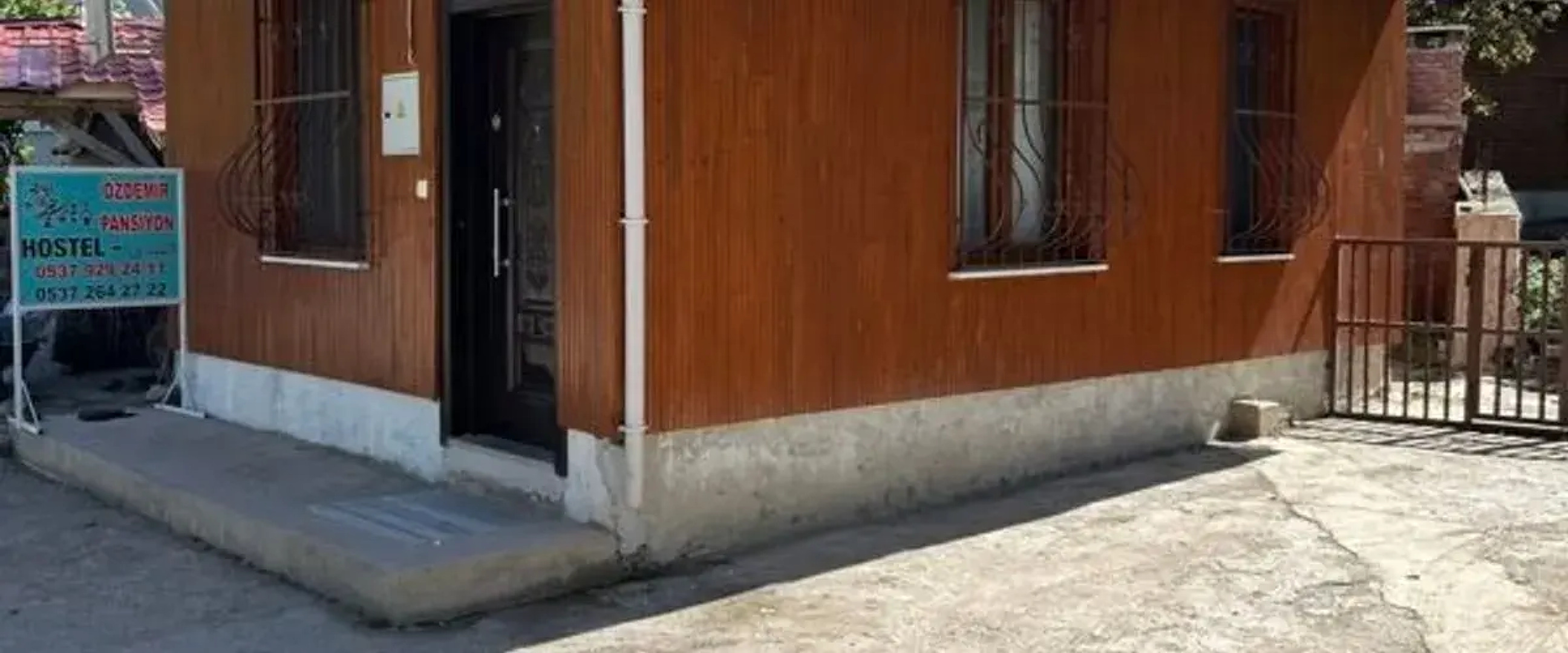 Ozdemir Apart Evleri