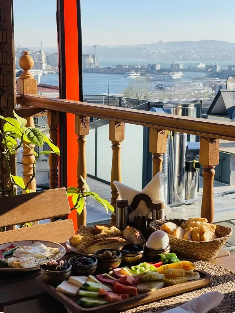 Astra Boutique Hotel