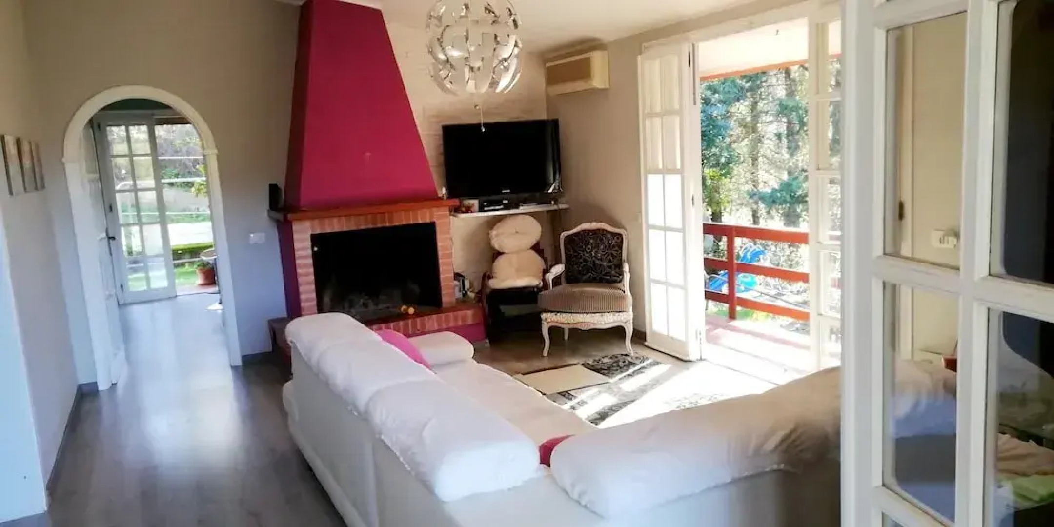 Chalet With one Bedroom in Villaggio Delle Mimose, With Wonderful Mountain View and Enclosed Garden Near the Beach