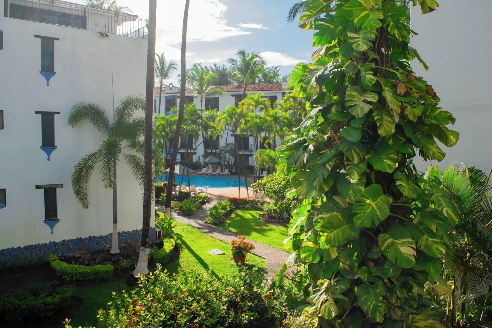 Puerto de Luna Pet Friendly & Family Suites Hotel
