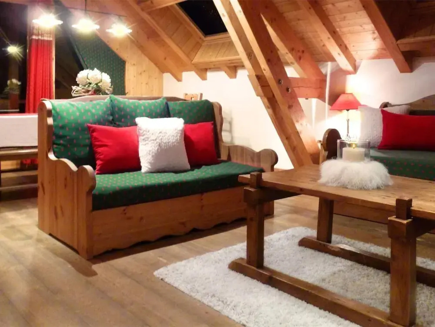 Fermes DU Planet N°3 : Chalet 12 Personnes / Chalet 12 People