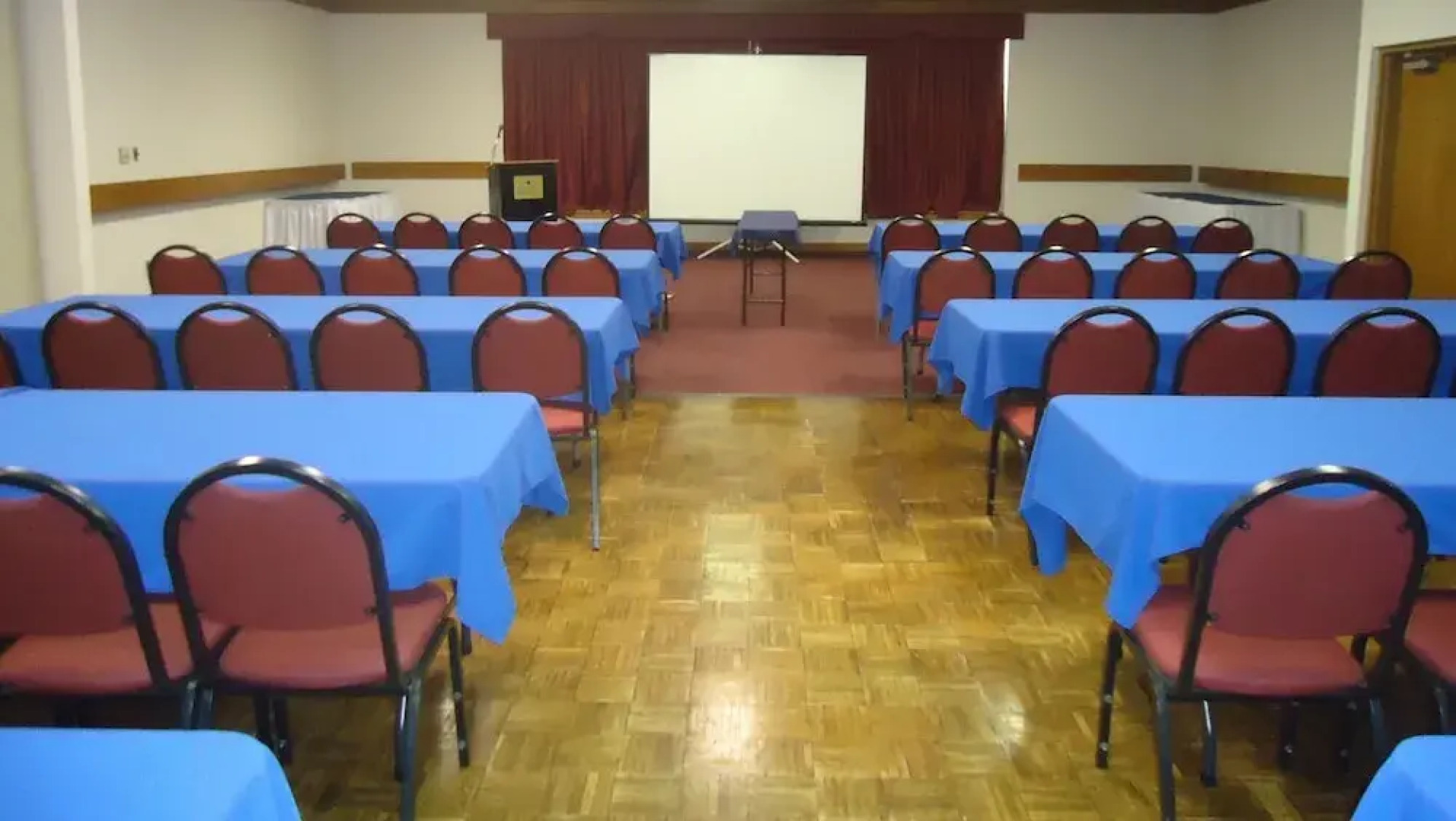 Magnuson Grand Hotel and Conference Center