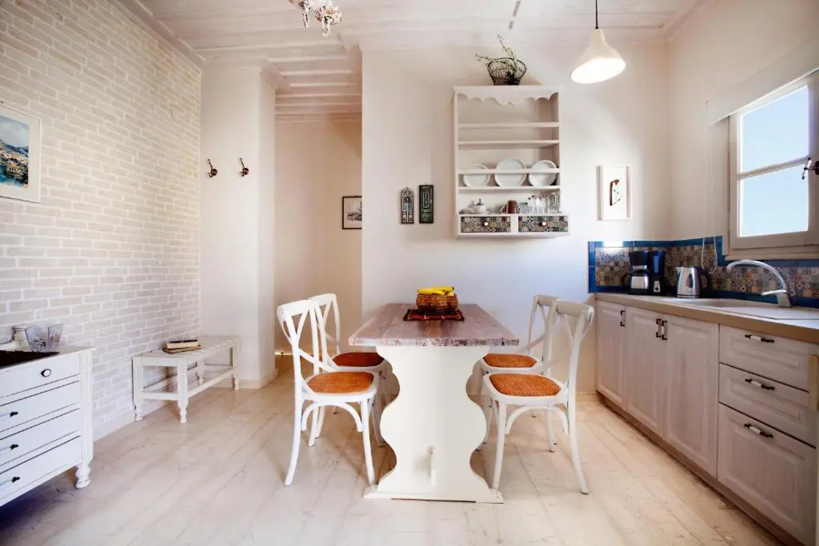 Alkionides Seaside Apartments