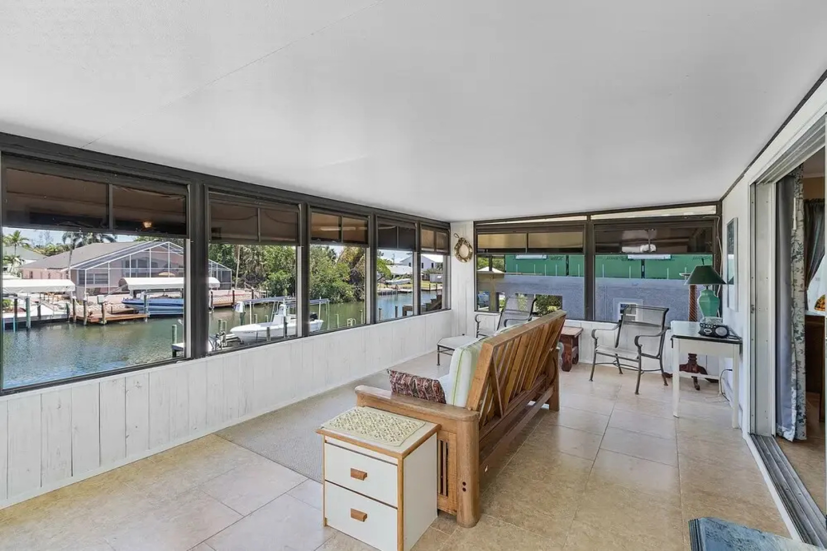 Villa Island Time by Pretty Cape Homes