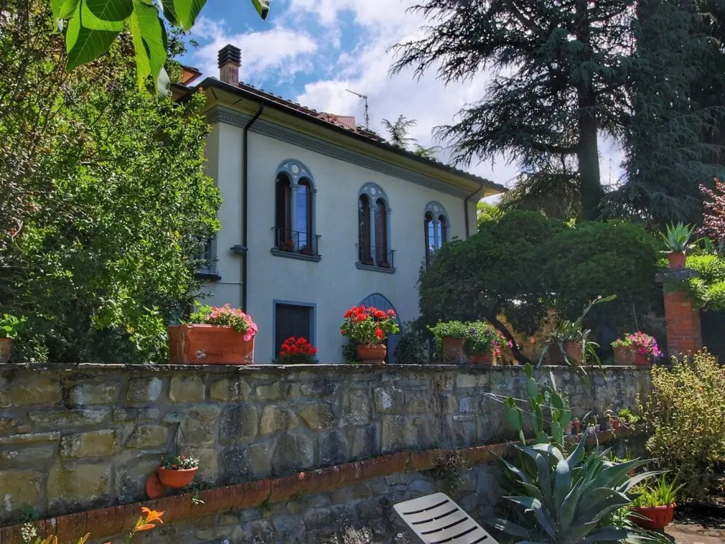 Modern Villa in Subbiano Italy With Swimming Pool