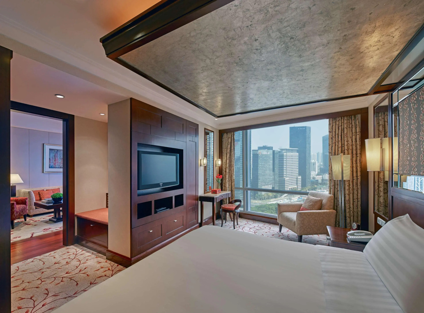 Отель Futian Shangri-La Shenzhen
