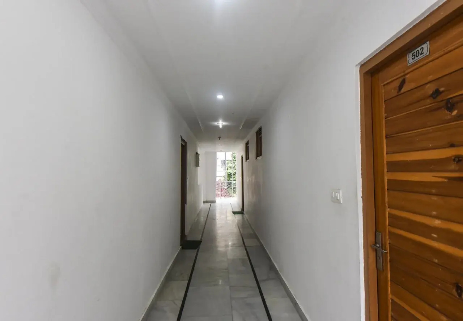 OYO 4751 Hotel Akashdeep