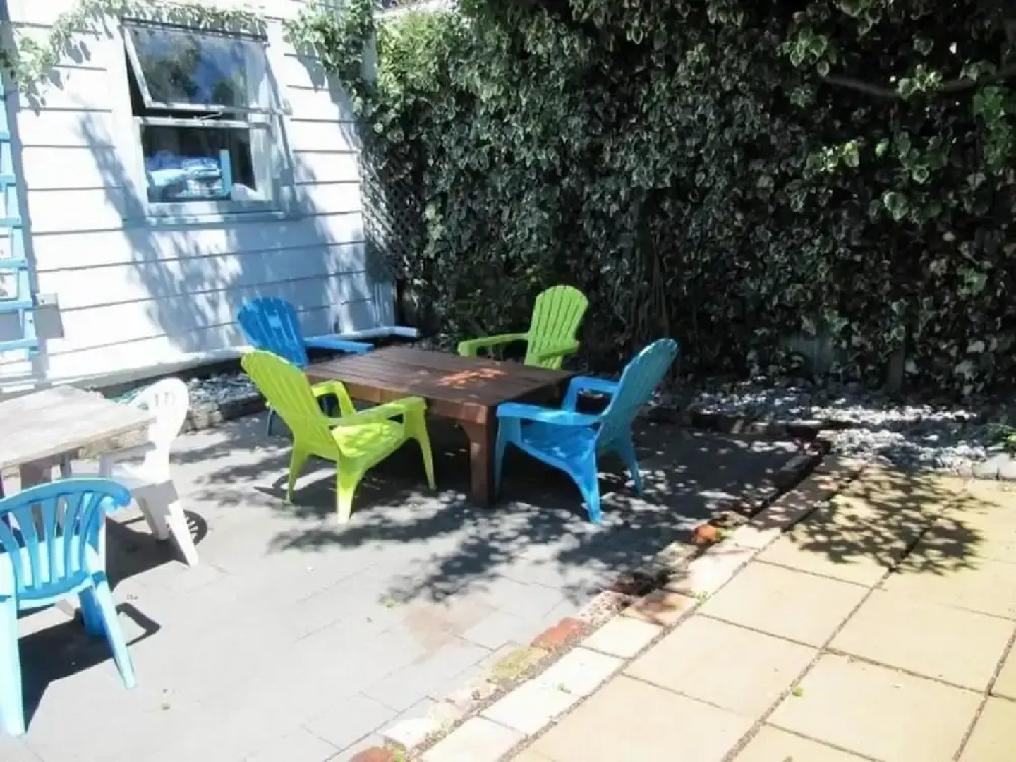 Napier Art House Backpackers