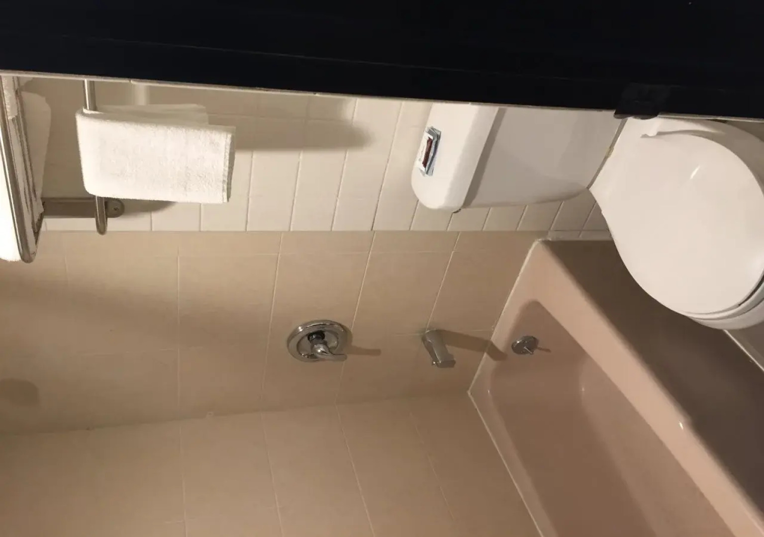 Country Manor Motel Watkins