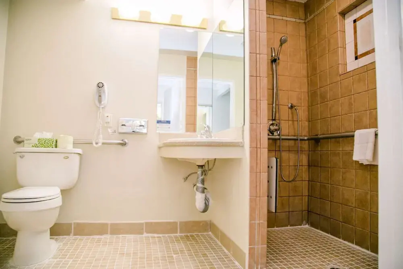 Quality Inn & Suites, Thousand Oaks