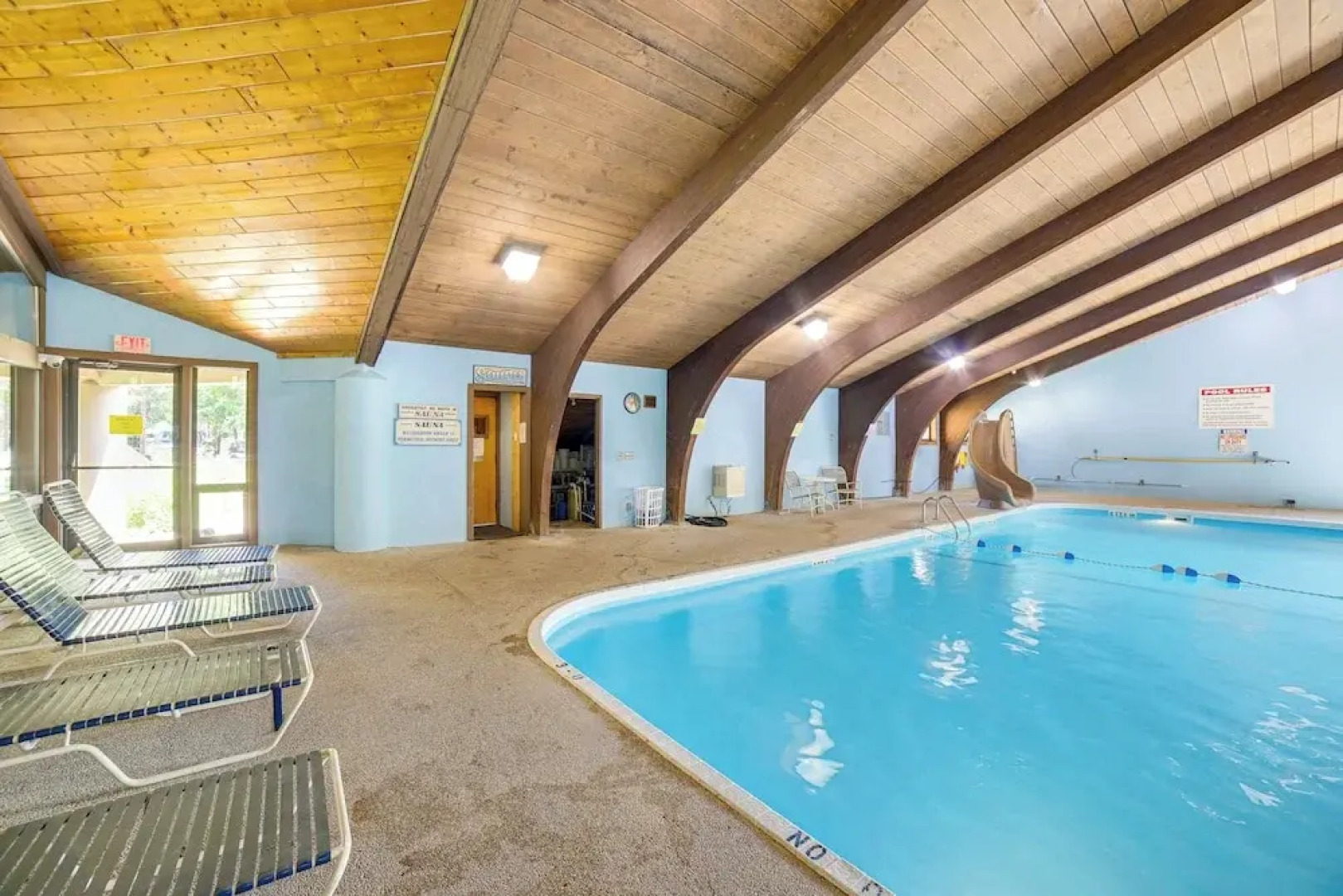 Lake Access, Pools & More: Family Home in Stanwood