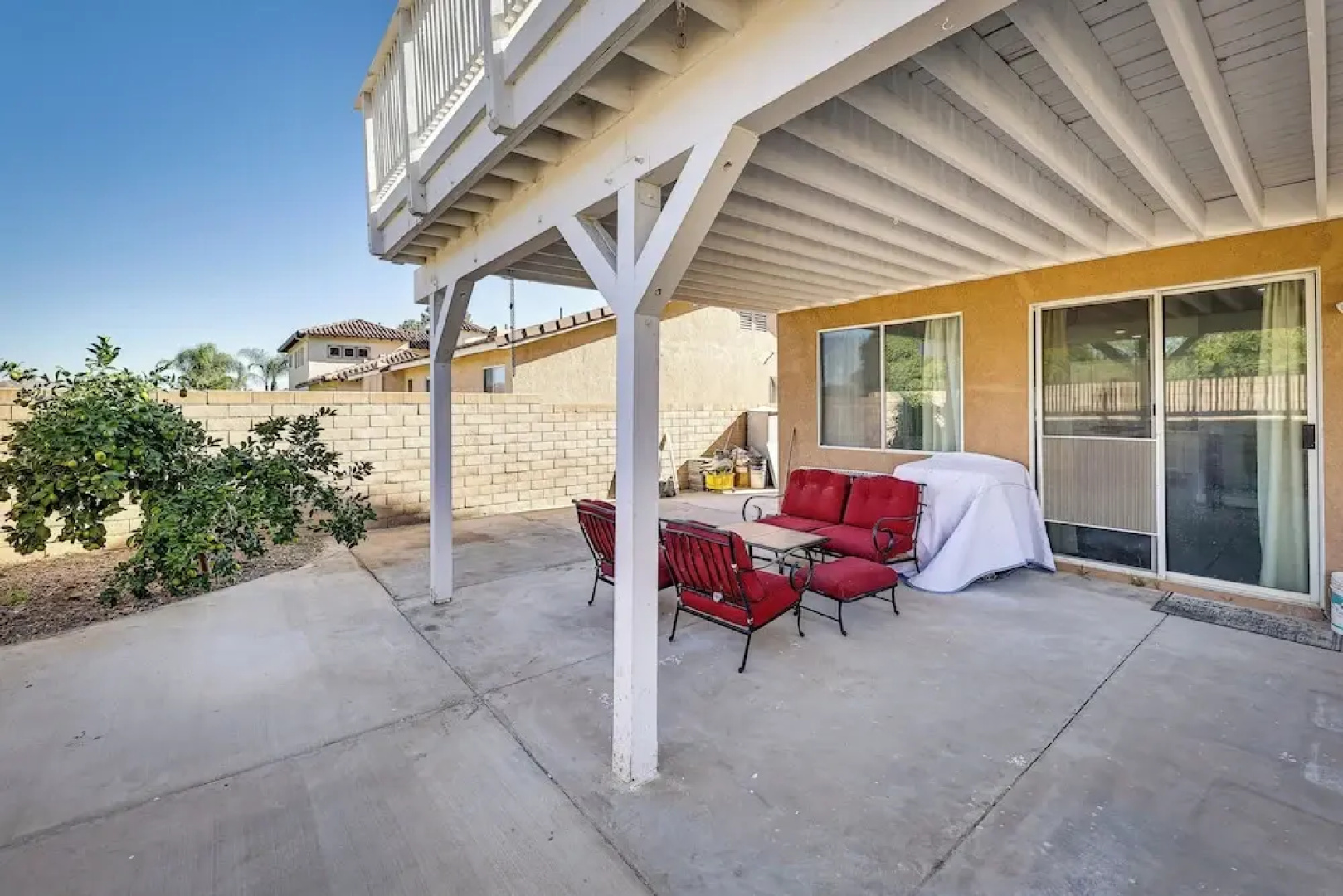 Spacious Lake Elsinore Home w/ Pool & Hot Tub!