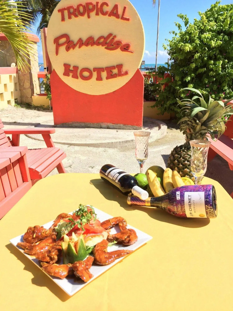 Tropical Paradise Hotel
