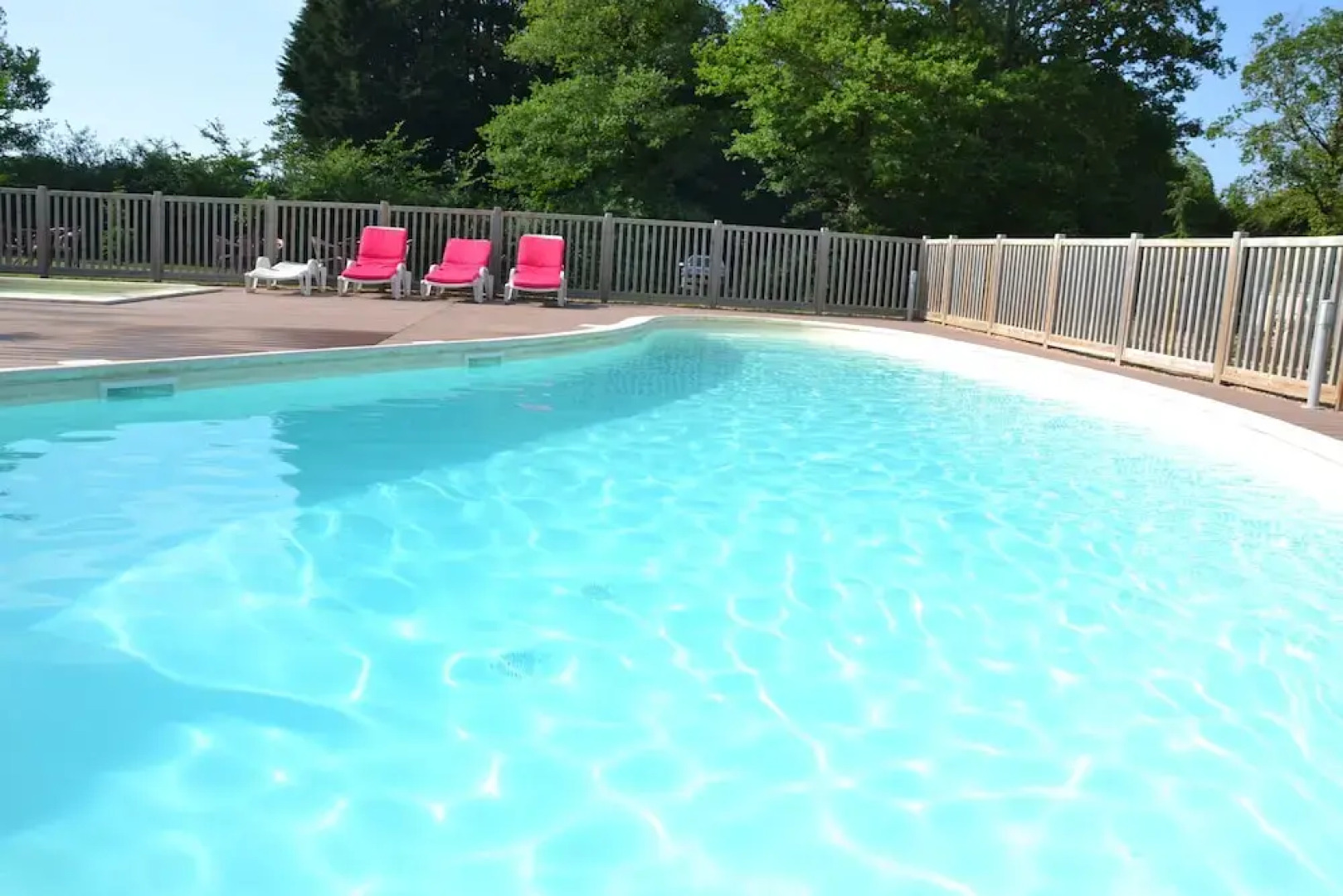 Village Flottant de Pressac