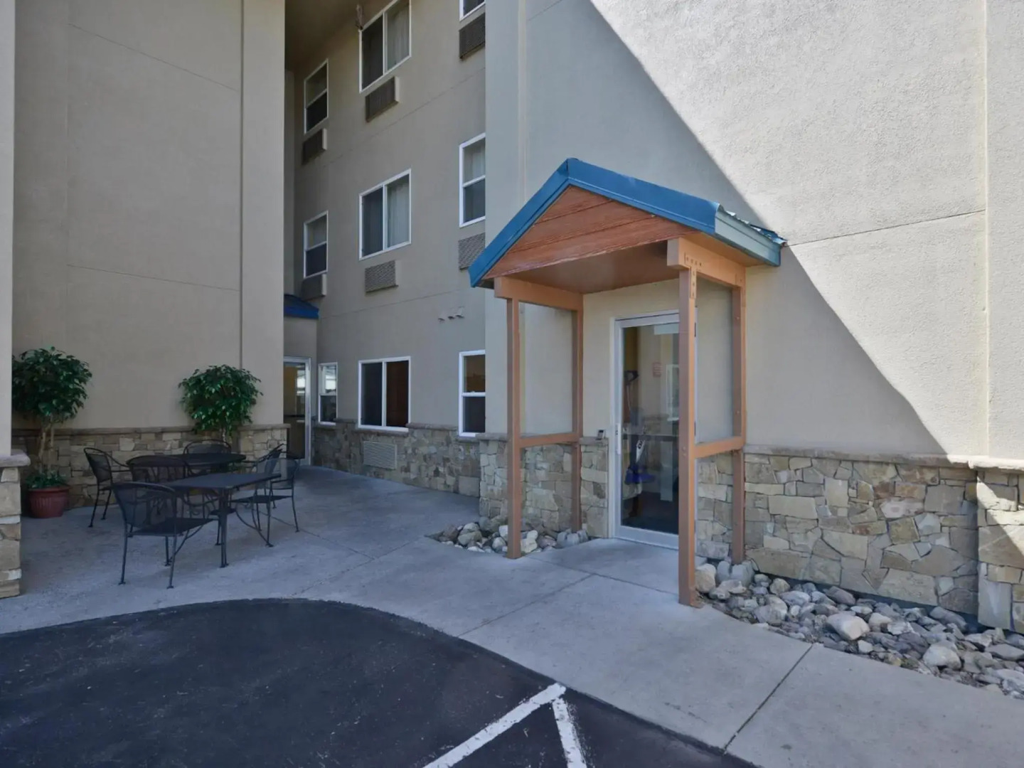 Yellowstone Westgate Hotel