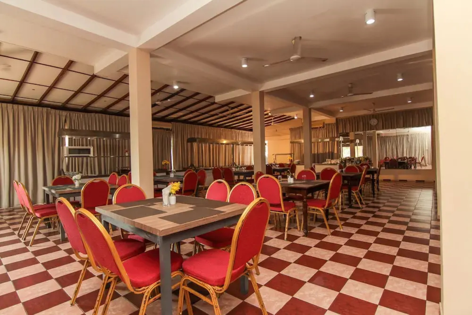 OYO 111 Sea Shine Beach Hotel