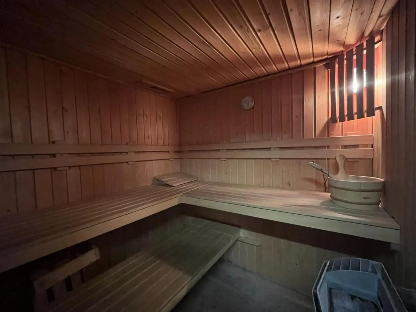 Lush Holiday Home in Wallonie With Sauna