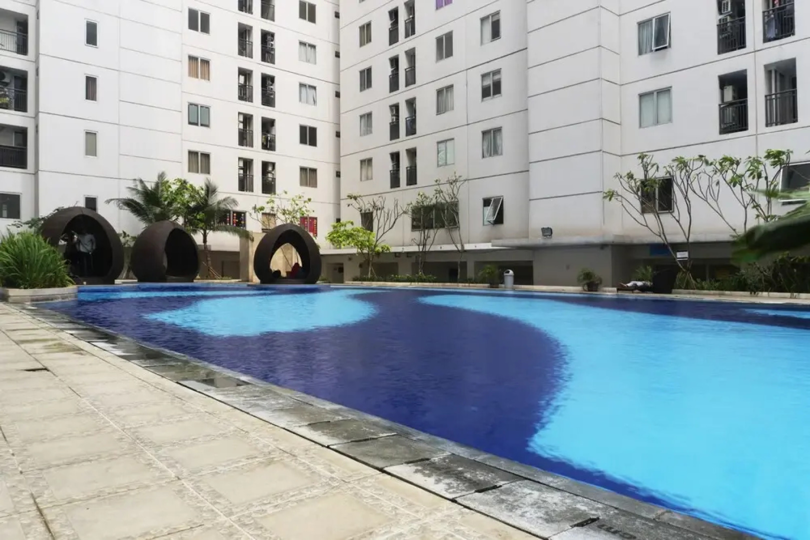 Ramrav Property Bassura City Apartment