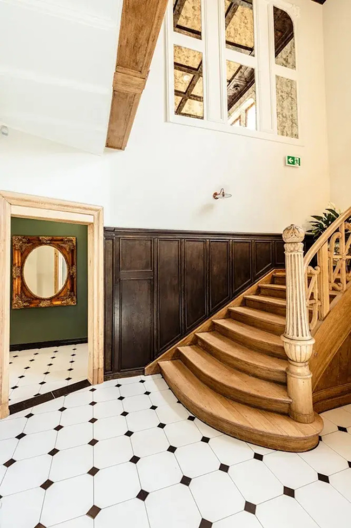 Hotel i Restauracja na Skarpie