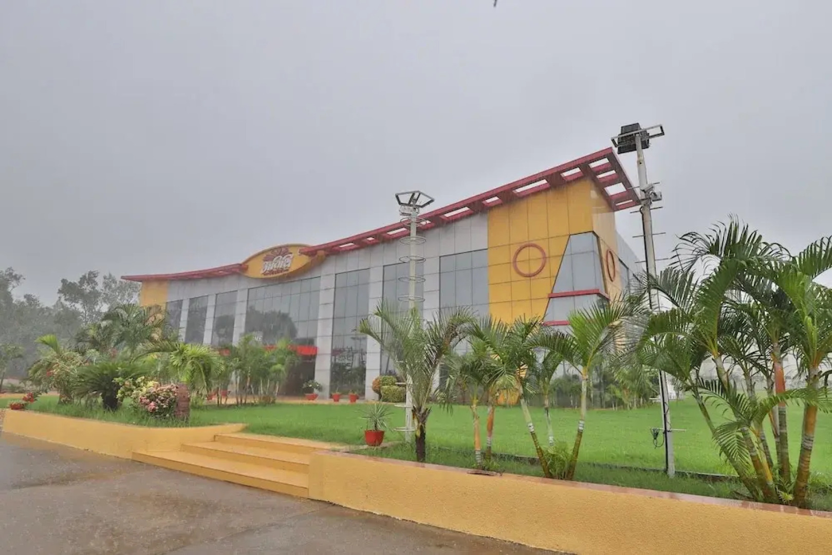 Capital O 47284 Atithi Resort