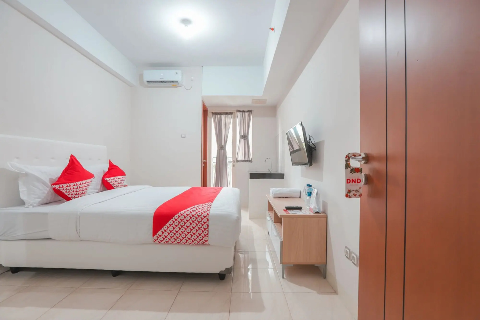 Hotel O Green Lake View Ciputat