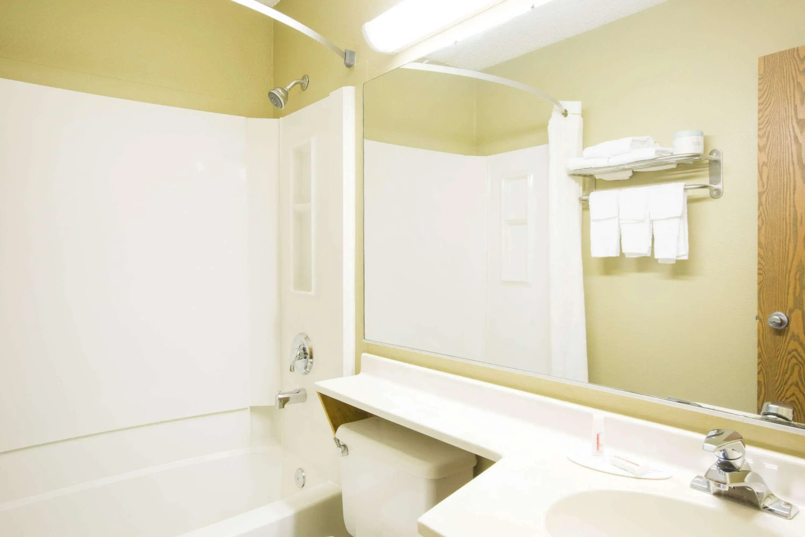 Super 8 By Wyndham Beckley