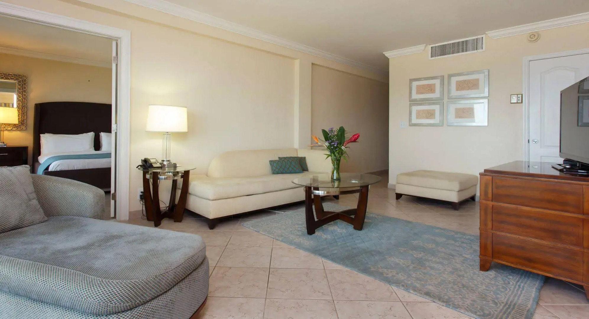 The Sea Lord Hotel & Suites (Adults Only)