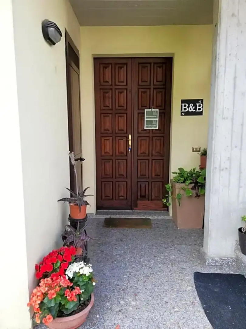 B&B Villa Rosella Appartamento completo di camera matrimoniale e 2 letti singoli