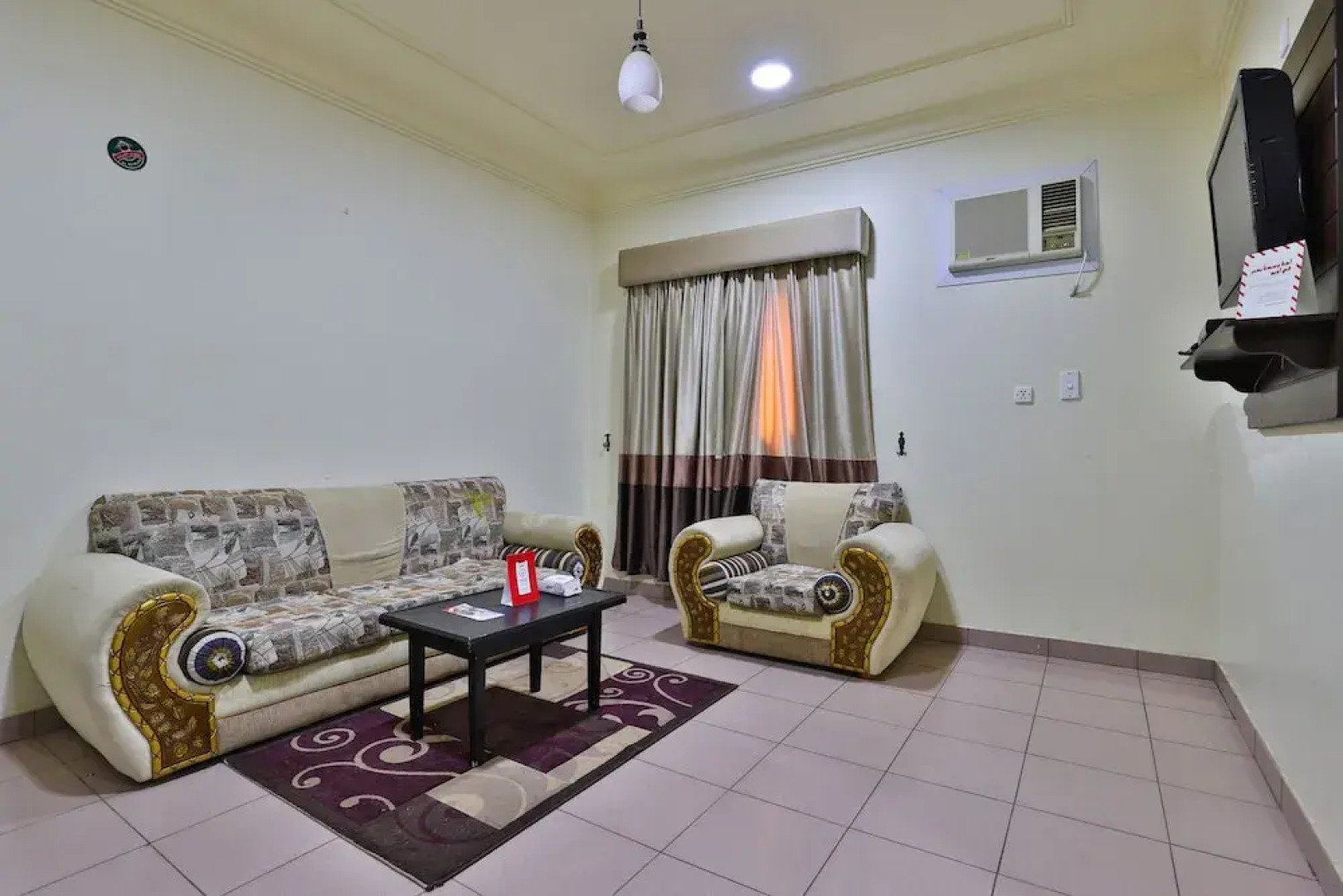 OYO 410 Diamy Apartments