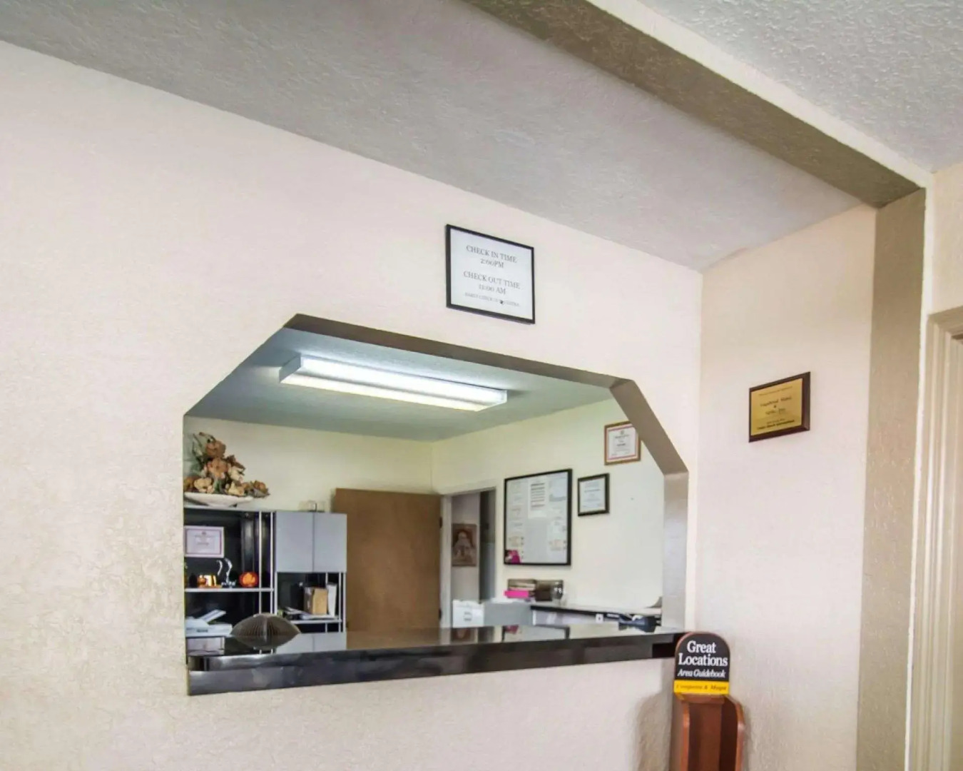 Fort Lauderdale Gardens Inn & Suites