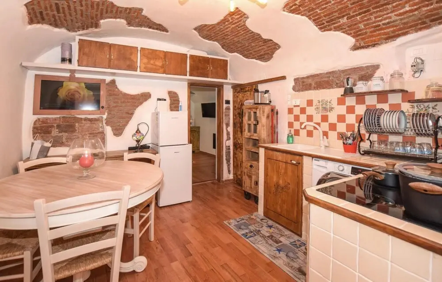 Beautiful Apartment in Celle Ligure With Wifi and 1 Bedrooms