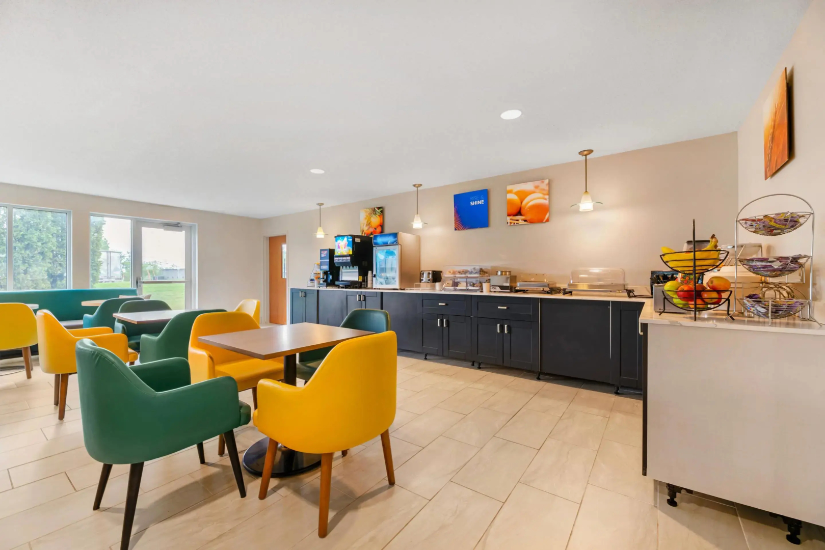 Comfort Inn & Suites Sheboygan I-43