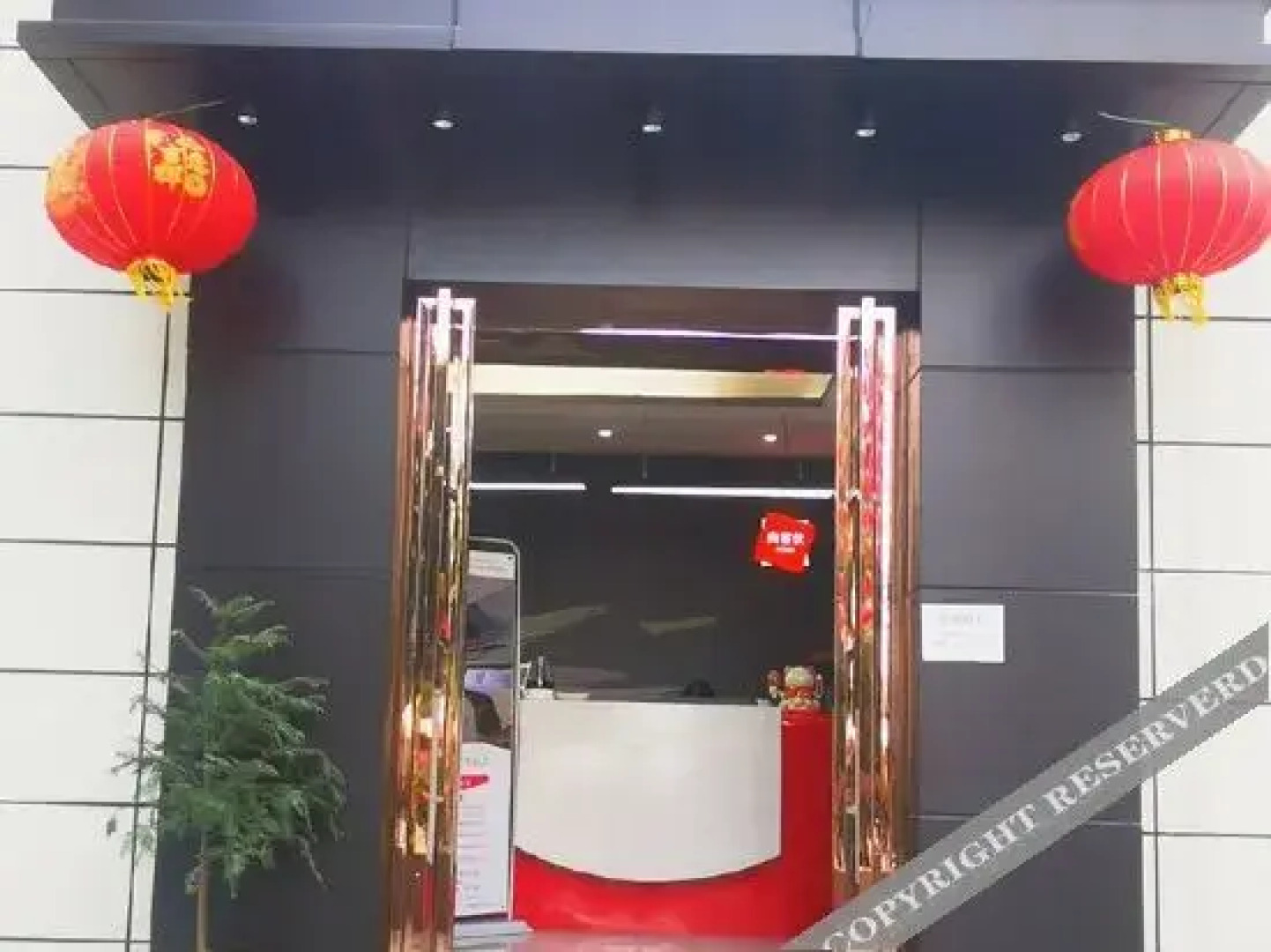 Shankee Hotel (Luonan Bus Station)