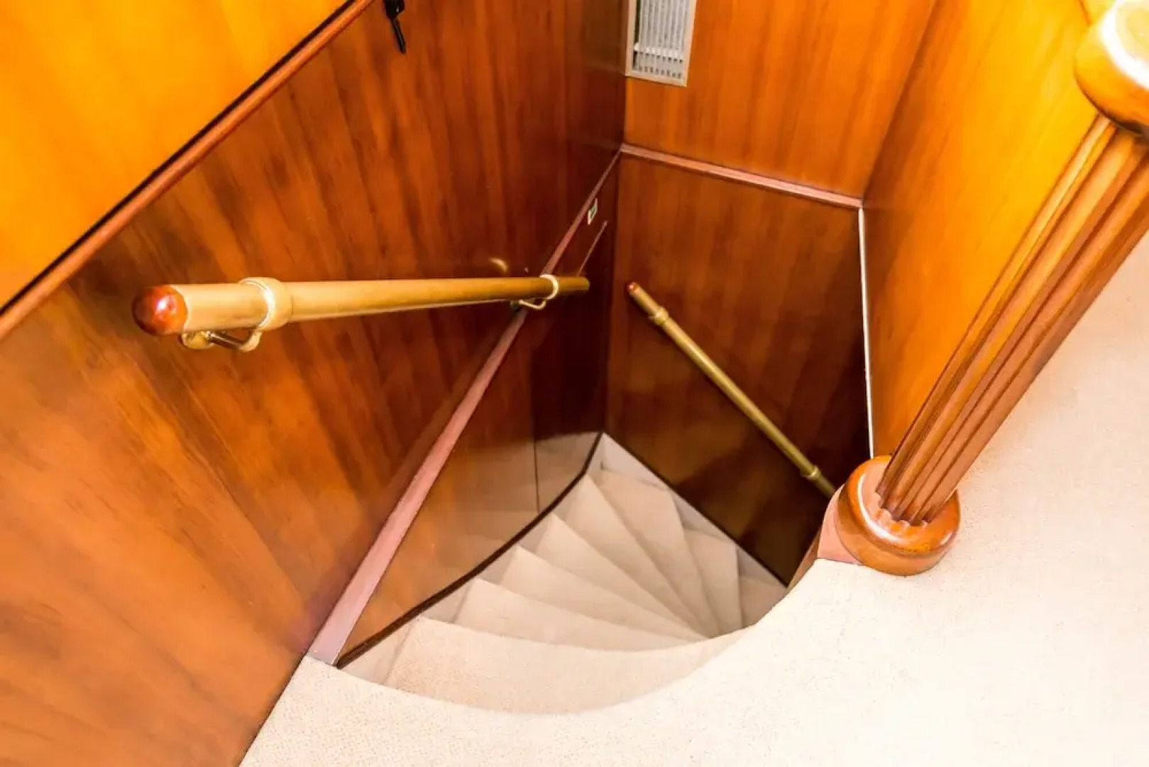 Salt Dancer Mega Yacht Vacation